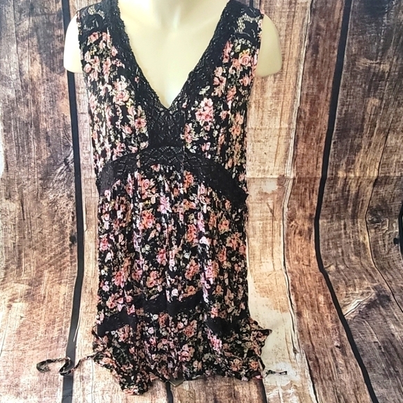Floral Dress - Picture 1 of 3